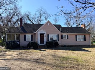 203 E Dixie Hwy, Rutledge, GA 30663