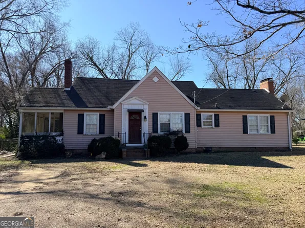 203 E Dixie Hwy, Rutledge, GA 30663