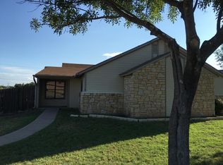 136 W Riverside Ave, San Angelo, TX 76903