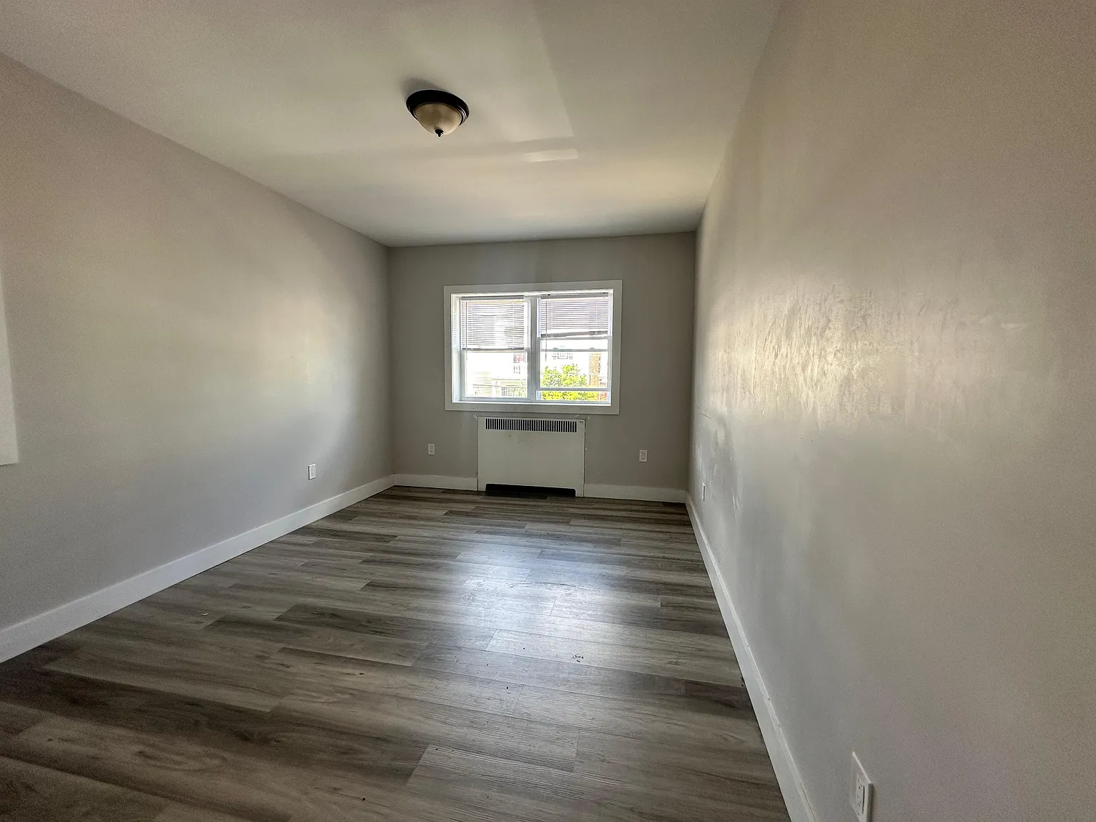 2 bed, 800 sqft, $2,250 — Photo 2