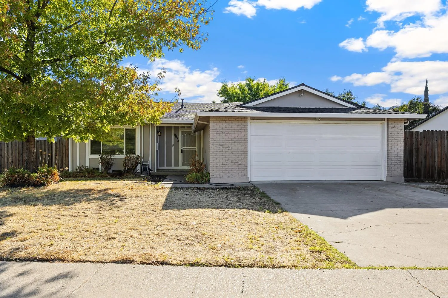 10672 Viani Way photo 1