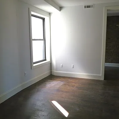 Rented by Nooklyn NYC LLC | media 93
