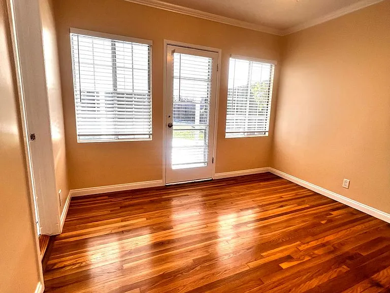 4139 Keever Ave — Photo 28