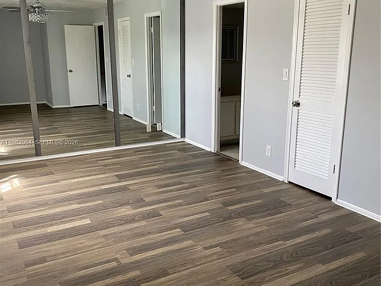 802 NE 26th Ave #802 — Photo 7