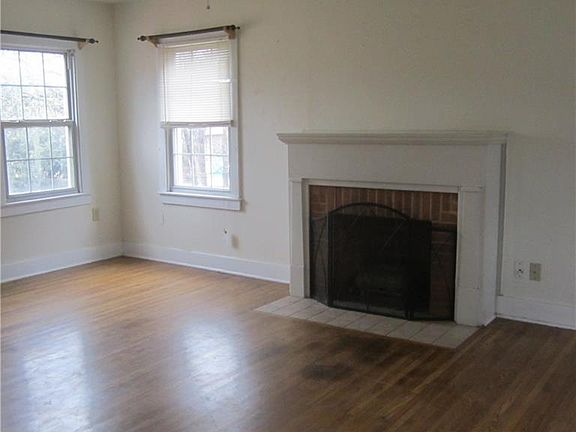 2nd image of 725 N 13th St