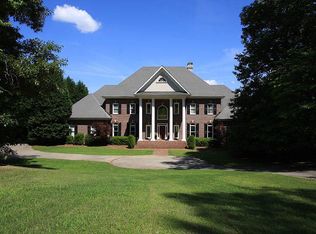 15385 Tullgean Dr, Milton, GA 30004