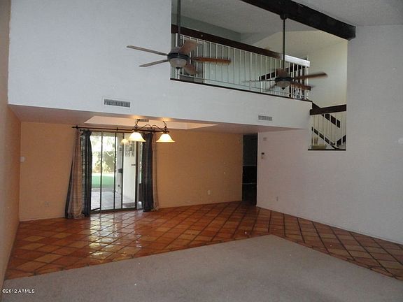 3rd image of 1617 E Candlestick Dr