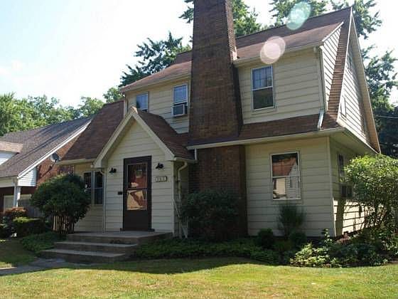 1st image of 715 Seward Ave