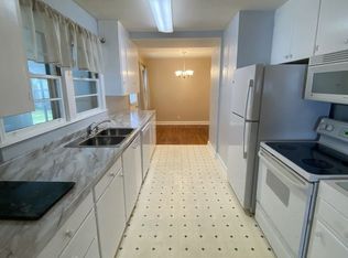 1 Linden St, Arden, NC 28704