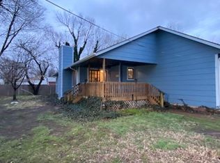 2020 W 25th St N, Wichita, KS 67204