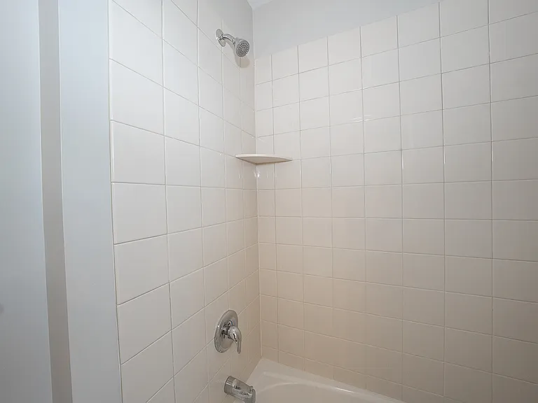 9 Treyburn Dr — Photo 29