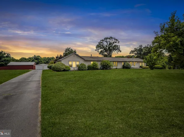 17770 Mill Branch Pl, Bowie, MD 20716