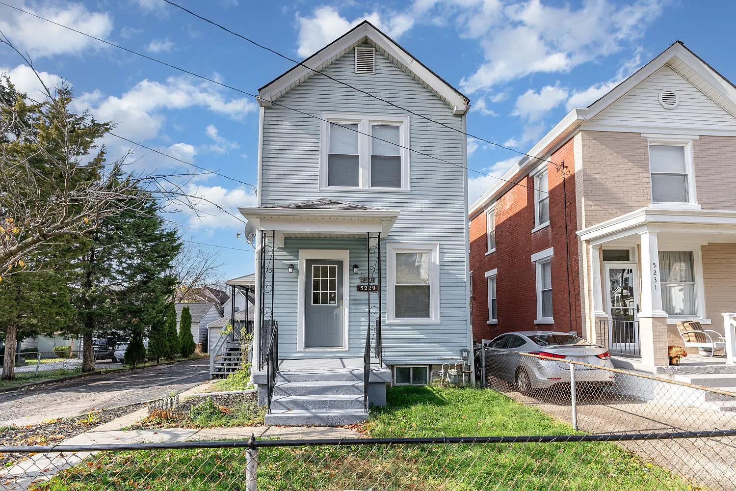 5229 Globe Ave photo 1