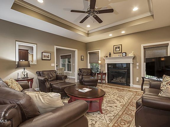 5th image of 513 Keota Pl