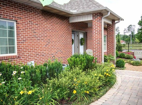 4th image of 283 Savannah Park Dr