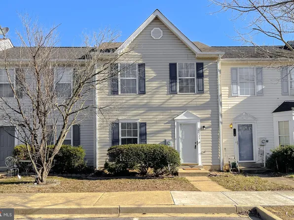 45225 Woodstown Way, California, MD 20619