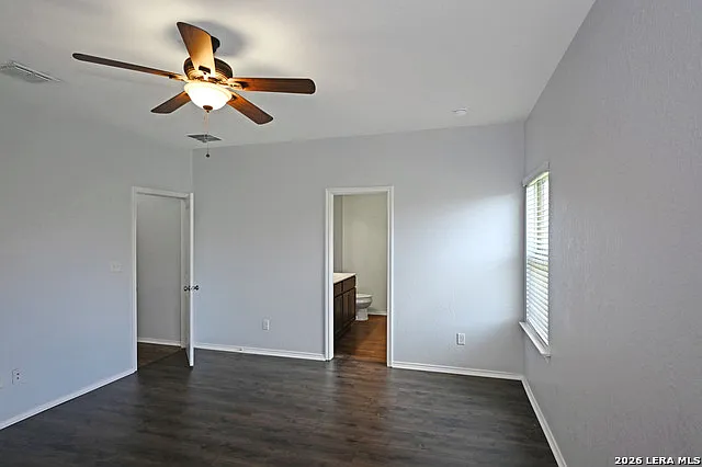133 Buttercup Bnd — Photo 12