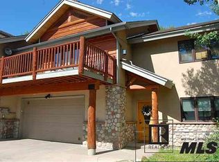 2625 Longthong Rd, Steamboat Springs, CO 80487