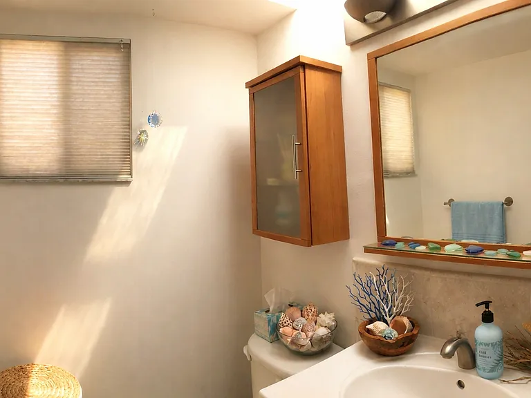 8888 Collins Ave #304 — Photo 5