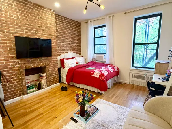 534 East 83rd Street image 1 of 6