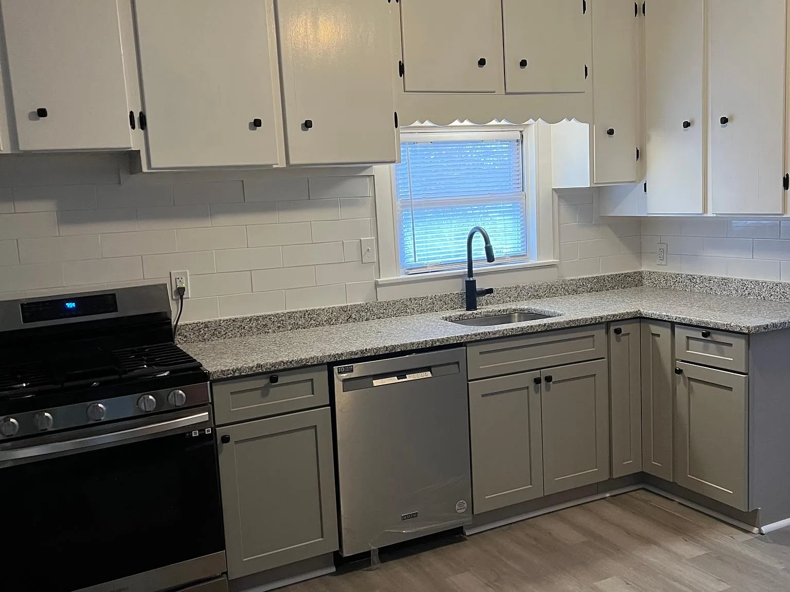 229 Benham Ave — Photo 3