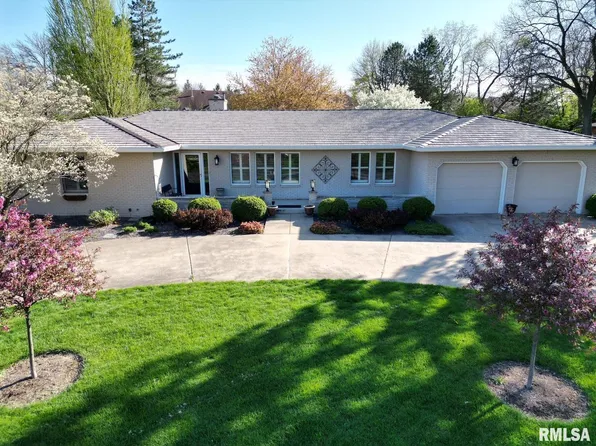 408 W Morningside Dr, Peoria, IL 61614