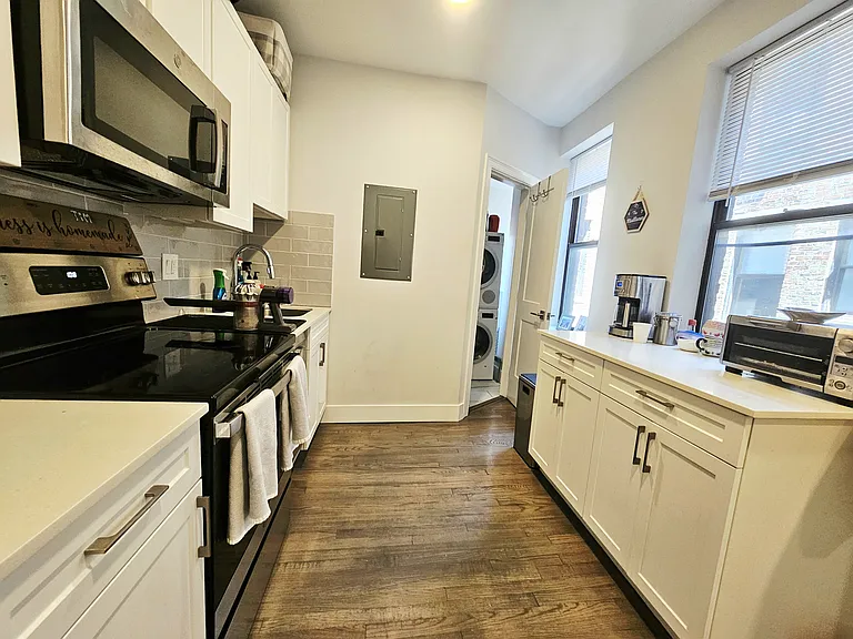 9 Myrtle St #1 — Photo 5