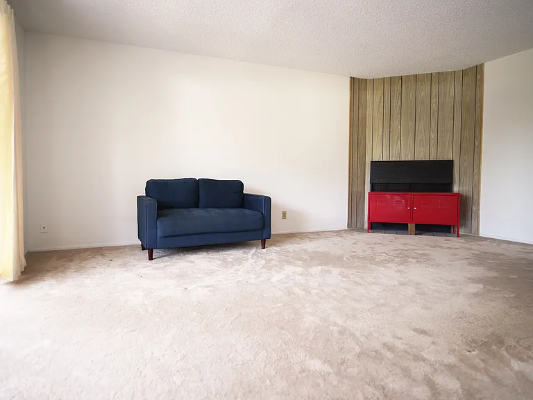 38663 Hastings St #4 — Photo 1