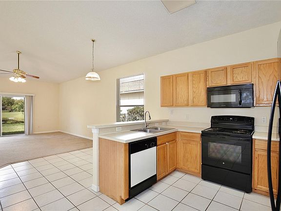 5th image of 14841 Huntley Dr