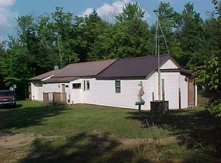 19654 Widgeon Rd, Newberry, MI 49868