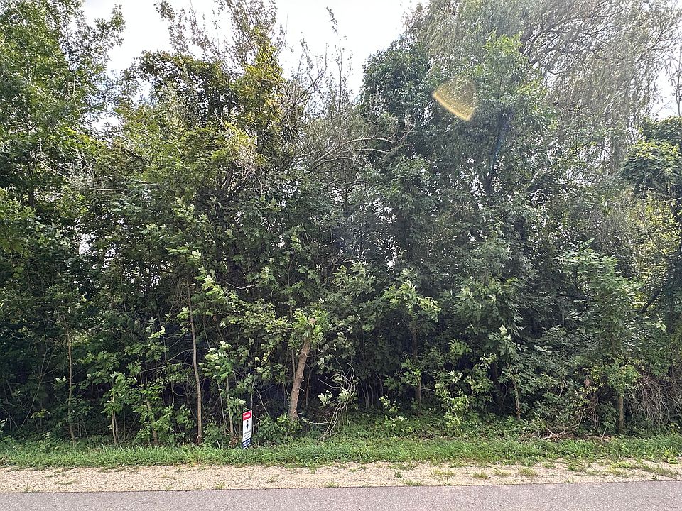 2nd image of 1936 118th Ave