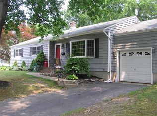 140 Charles St, Spotswood, NJ 08884