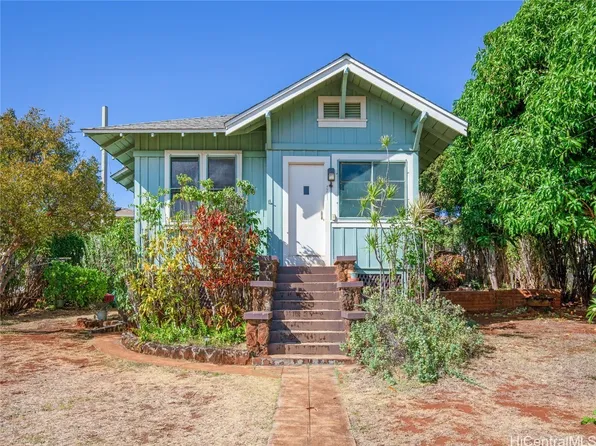 3711 Mahina Ave, Honolulu, HI 96816