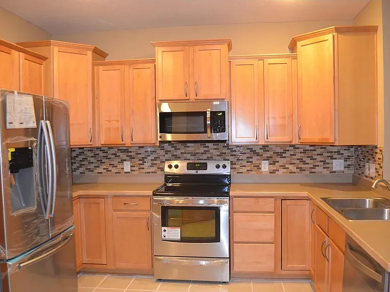 13784 Atwood Ave — Photo 26