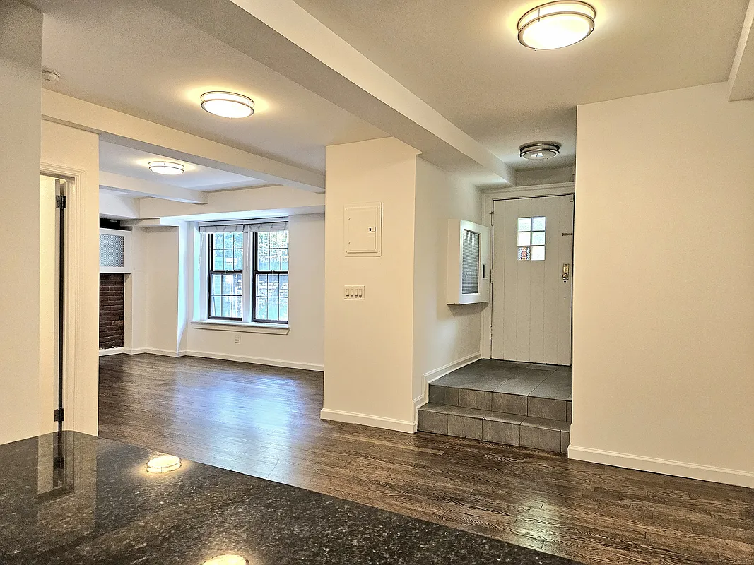 150 Remsen Street GROUND FLOOR