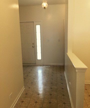 4th image of 2127 Fulham Dr #2127