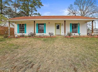 668 Randall Cir, Pearl, MS 39208