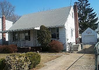 1st image of 116 Cortland Ave