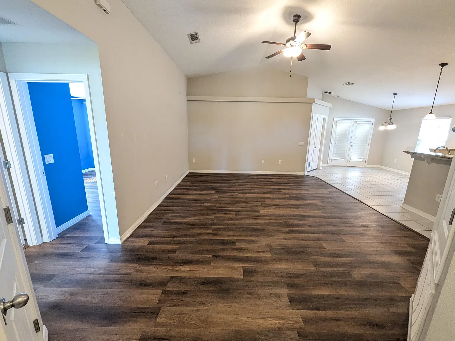3 bed, 2.0 bath, 1475 sqft, $2,150 — Photo 2