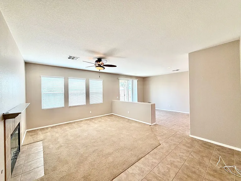 36367 Sicily Ln — Photo 10