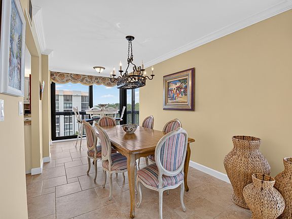 5th image of 1761 SE Bridgewood Drive