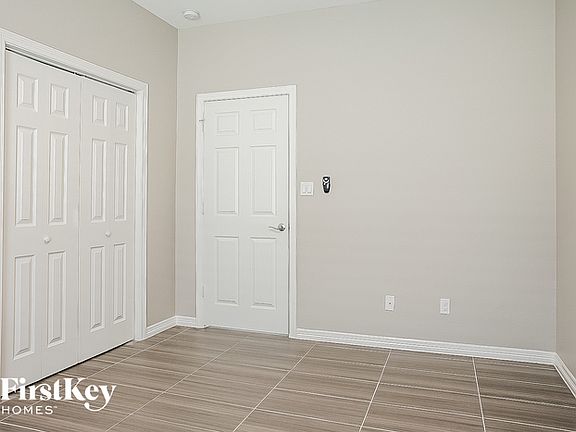 5th image of 7231 Foxmoor Lake Ct