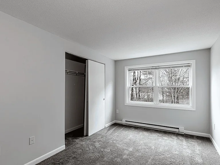 Cliffside Apartments — Photo 19