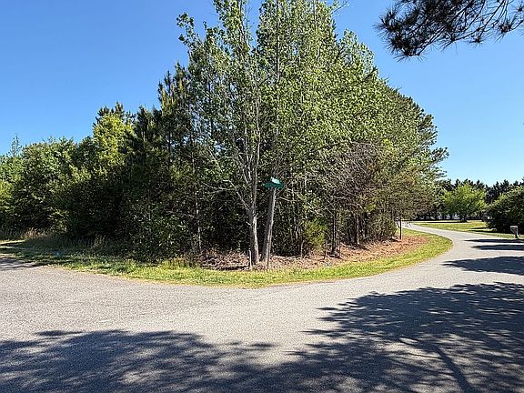 5th image of 116 Bankhead Rd