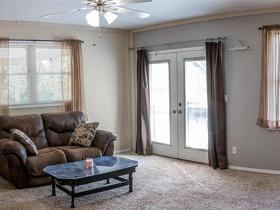 Spacious, bright great room