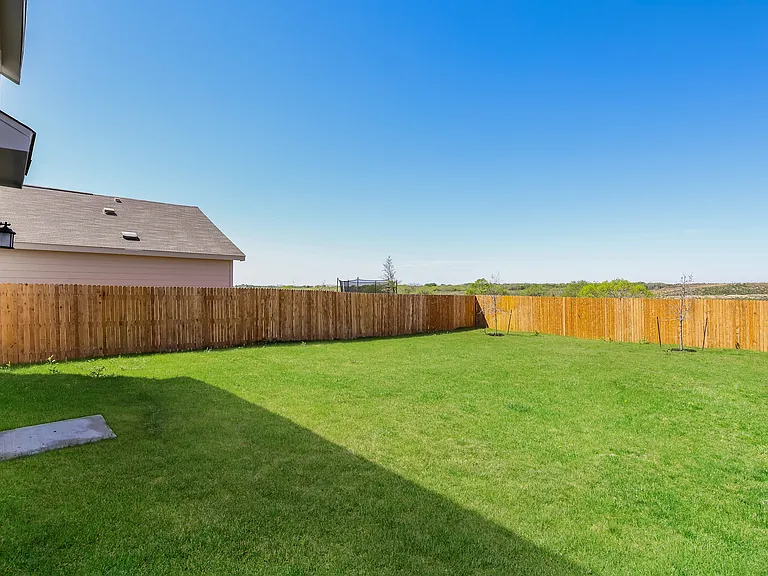 411 Filibusters Trl — Photo 16
