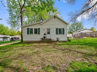 615 Hazel Ln, Owatonna, MN 55060