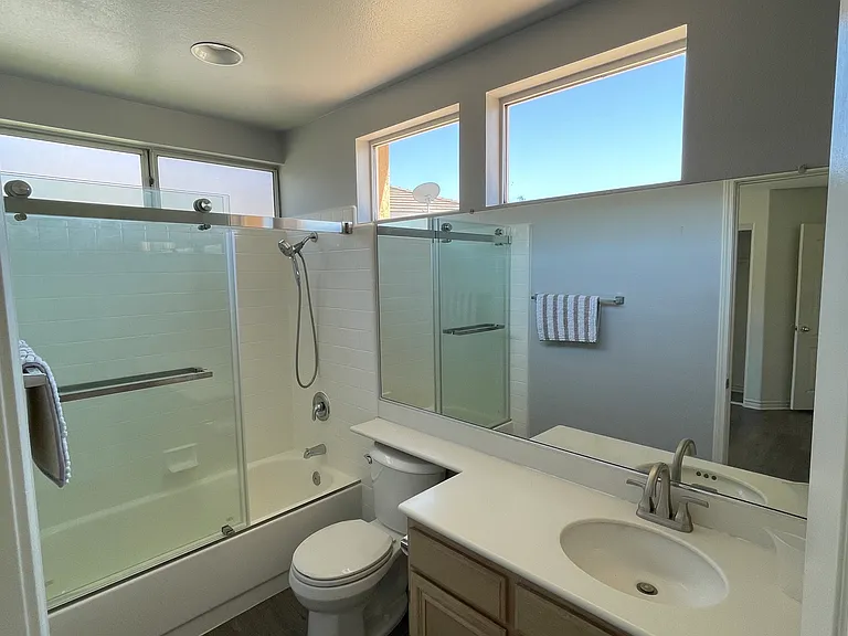 906 S Flintridge Way — Photo 16