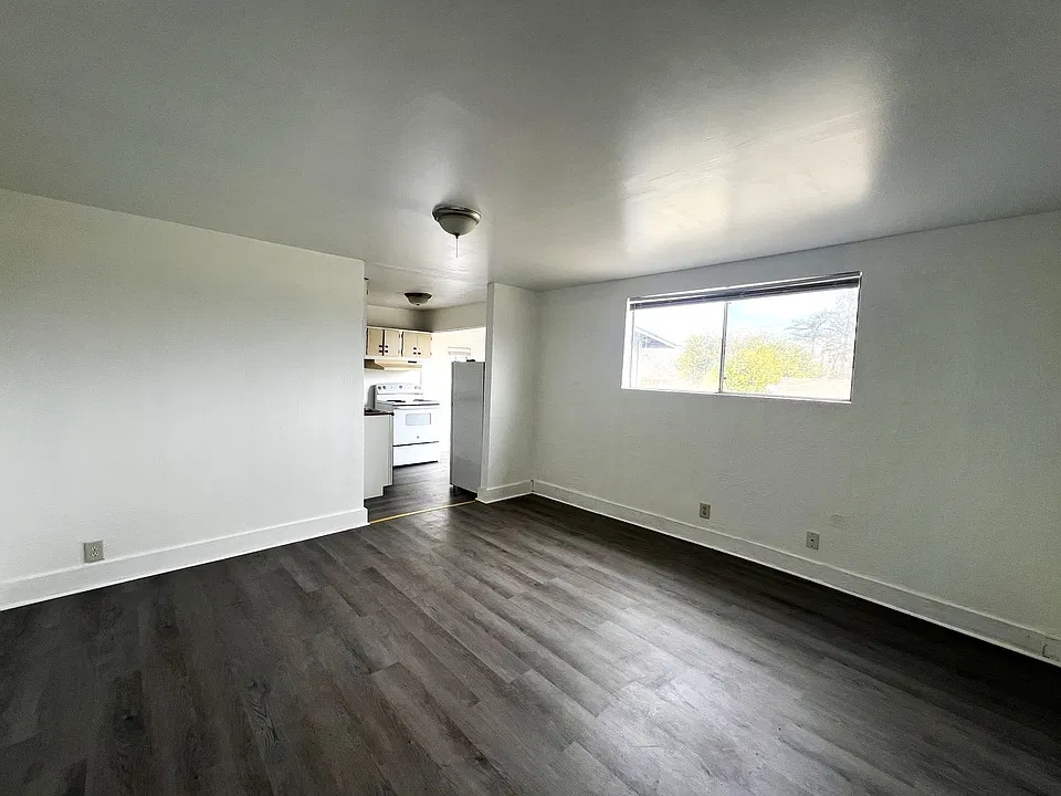 93677 Newport Ln