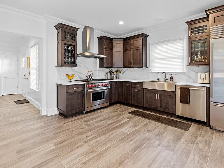 30 Village Green Dr — Photo 7
